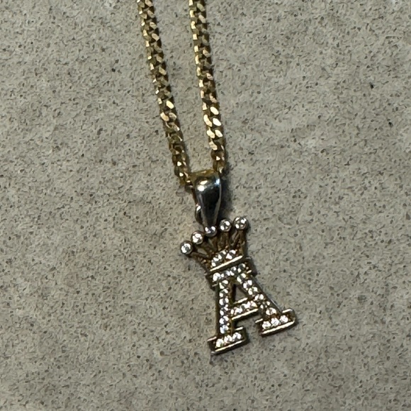 ⚜️ Gold plated Silver with rhinestones Crown necklace - Vintage Queen - Picture 3 of 14